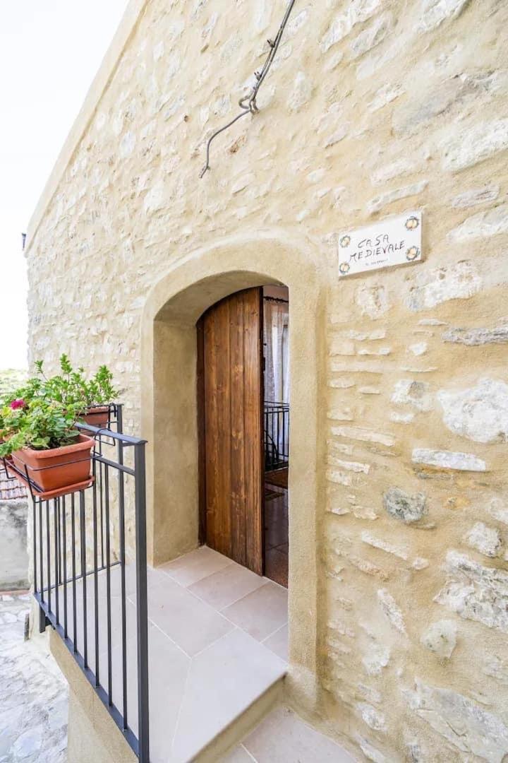 Casa Castello Hotel Rocca Imperiale Luaran gambar